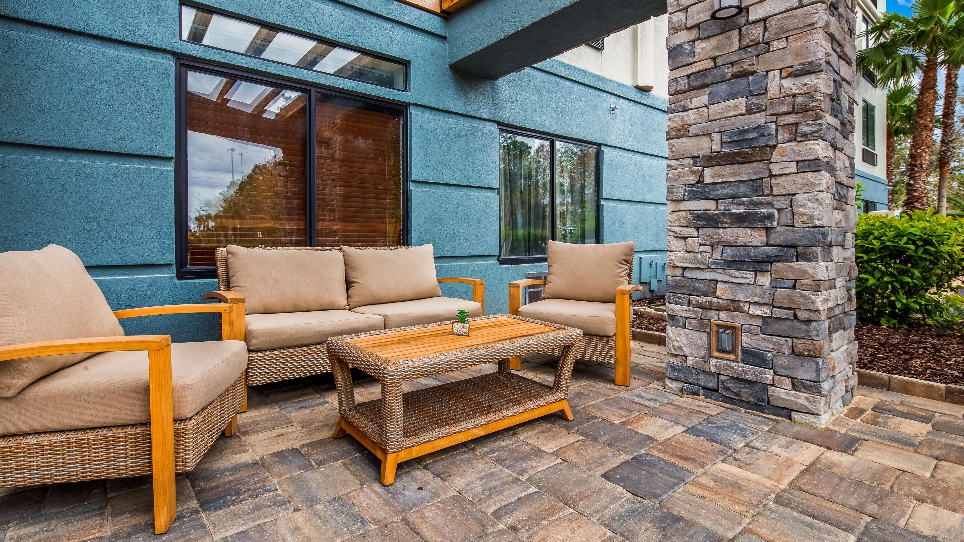 Best Western Plus New Caney Inn & Suites Exterior foto