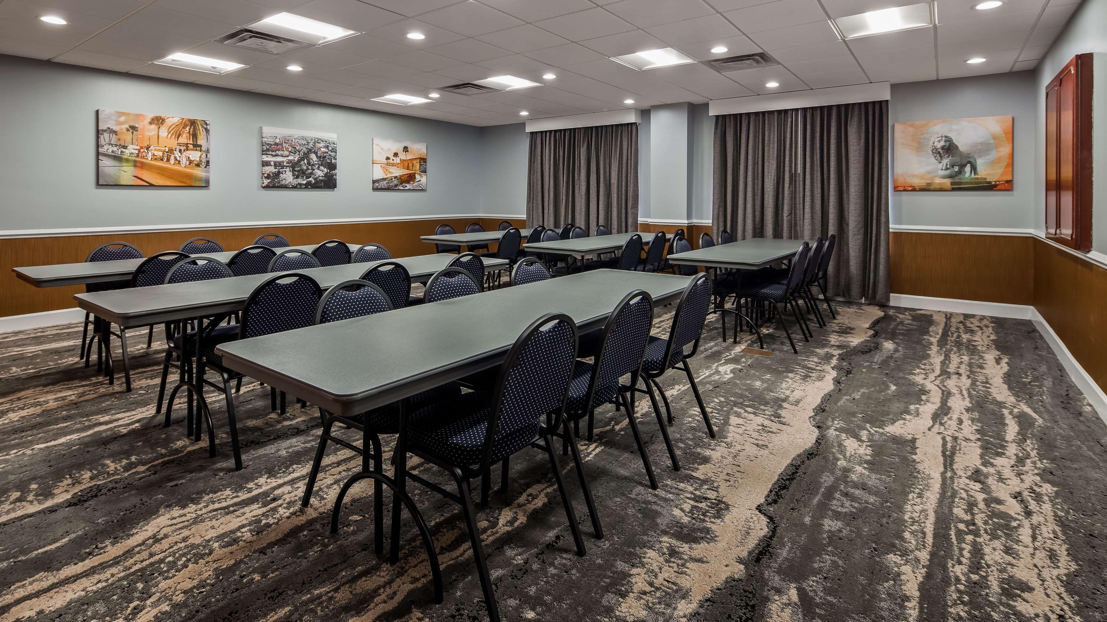 Best Western Plus New Caney Inn & Suites Exterior foto